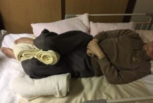 画像に alt 属性が指定されていません。ファイル名: %E5%81%B4%E8%87%A5%E4%BD%8D-300x203.jpg